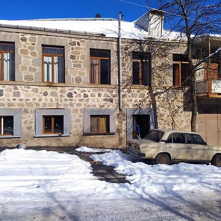 Verishen Guest House B&B Goris Extérieur photo