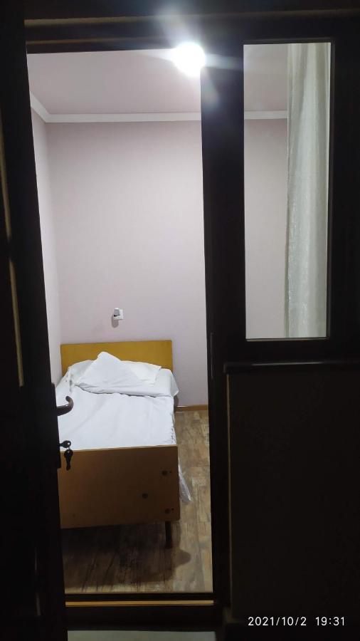 Verishen Guest House B&B Goris Extérieur photo