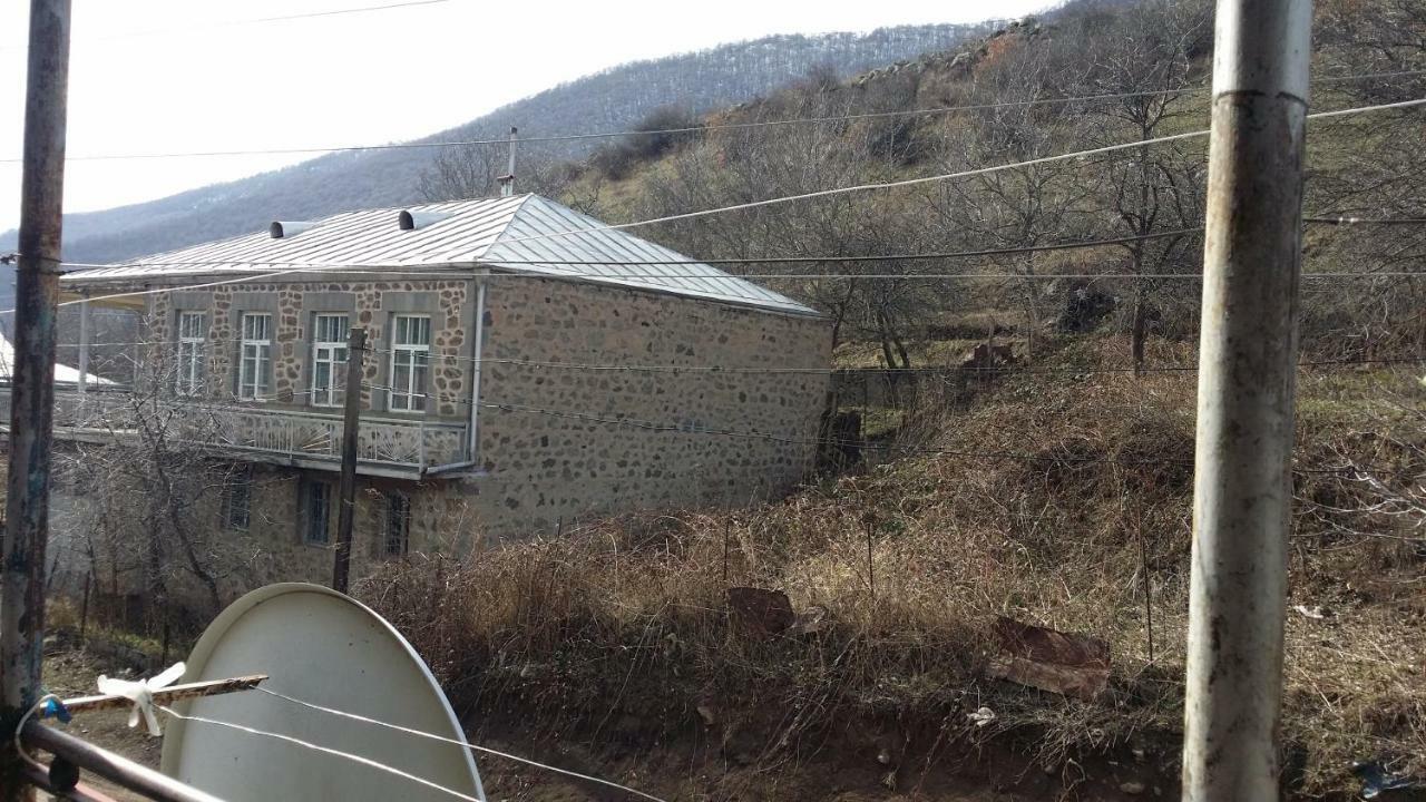 Verishen Guest House B&B Goris Extérieur photo